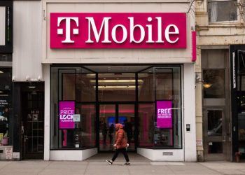 T-Mobile to acquire most of U.S. Cellular in $4.4 billion deal