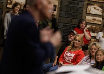 GOP challengers make gains but lose bid to oust hard right in North Idaho