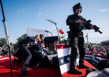 Secret Service was told police could not watch building used by Trump rally shooter