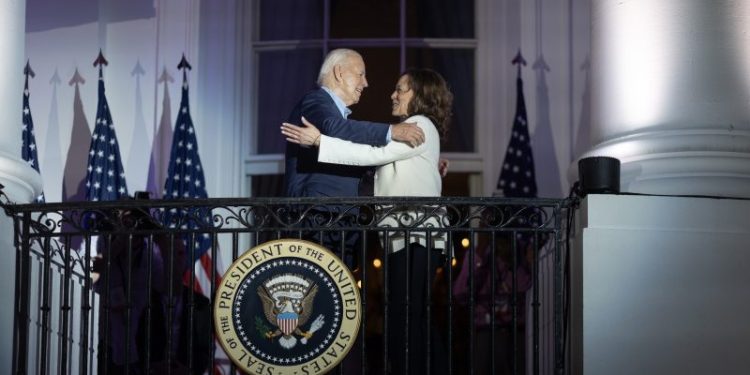 Polls show some good early signs for Kamala Harris