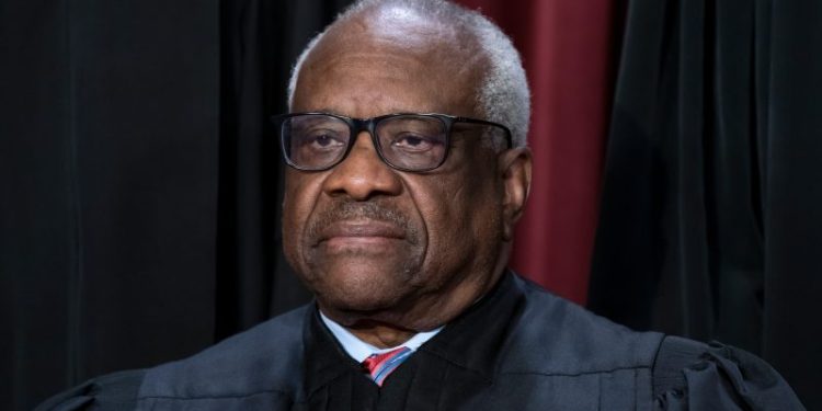 Democratic lawmakers seek criminal investigation of Justice Thomas