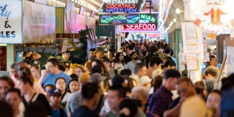 Inflation rate falls to 2.9% in July, adding to signs that surging prices have abated