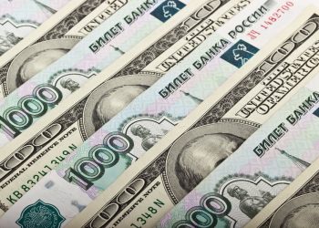 The dollar index fell to a new annual low on Wednesday