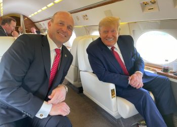 Trump took a private flight with Project 2025 leader in 2022