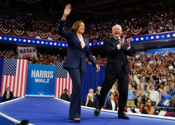 Harris’s whirlwind, high-pressure VP process that landed on Walz