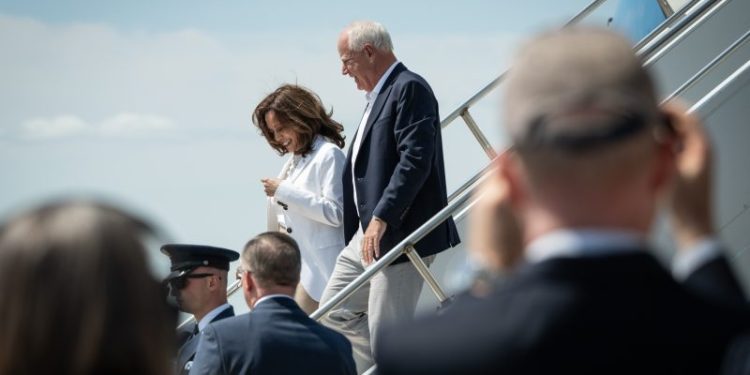 Tim Walz has good numbers so far, despite GOP attacks