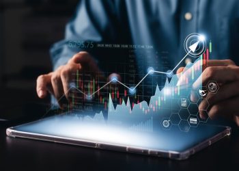 ONON Stock Deep Dive: Growth, Forecasts, and Comparisons