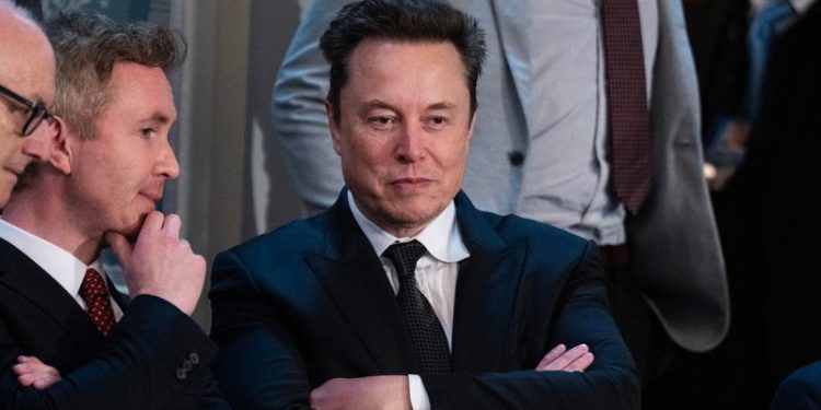 Elon Musk’s pro-Trump super PAC launches website to increase canvassers in battleground states