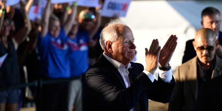 Walz headed to Ann Arbor for Michigan-Minnesota football game