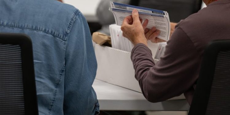 Arizona official who certifies elections alleges fraud after his defeat