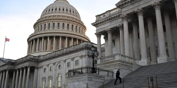 Democrats maintain massive money edge in key congressional races