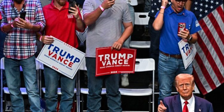 Is the Trump campaign’s male-dominated culture losing women votes?