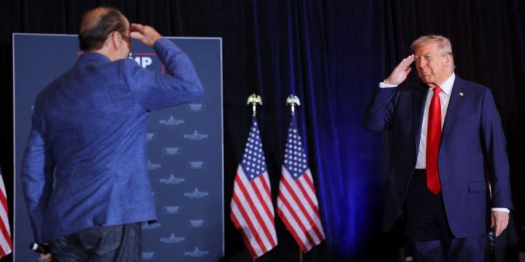 Trump pushes to turn out the Christians he likes