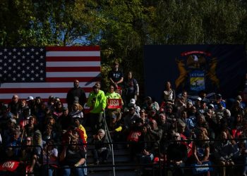 Harris and Trump fight for an edge with working-class voters in Michigan