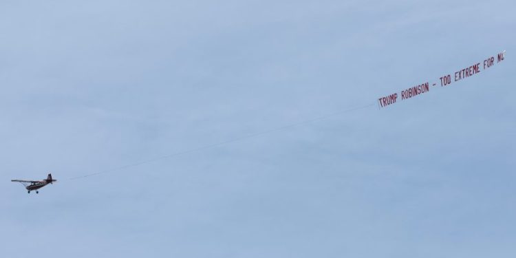 Democrats to fly pro-Harris messages over NFL games