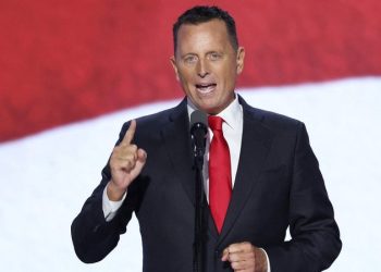 Trump official travels to Venezuela to negotiate deal for deporting Tren de Aragua gang members