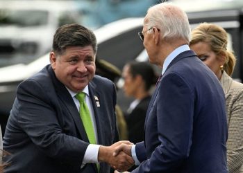 ‘Unfit to lead’: Blue state governor lashes out at Trump for targeting DEI policies after DC plane crash