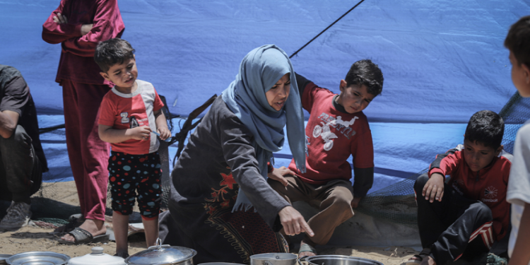 Hamas faces ‘legitimacy crisis’ as desperate Gazans flock to US-backed aid centers