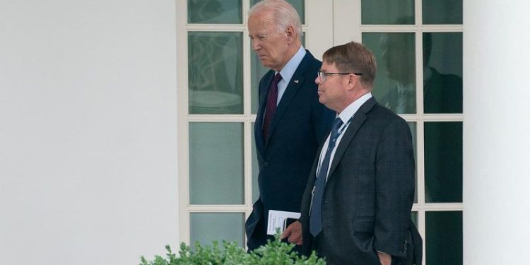 Obama WH physician says Biden doc should have performed cognitive test