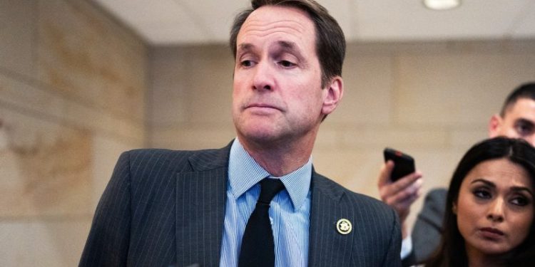 Lawmaker urges release of Venezuela strike footage as parties split over whether targets were defenseless