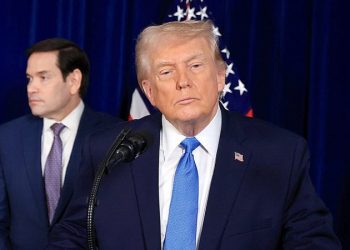 5 GOP senators join Democrats to stop Trump from policing Venezuela